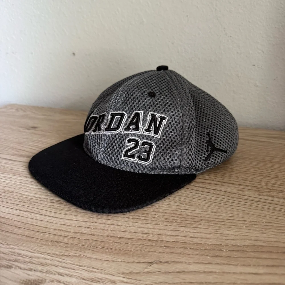 Nike‎ Air Jordan 23 Cool Gray Jersey Mesh Flat Bill Youth Hat Baseball Cap
